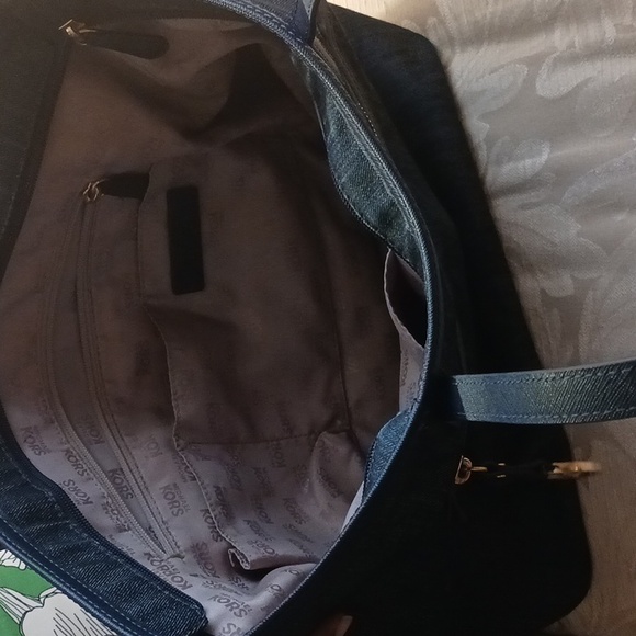 Michael Kors bag🎀 - Picture 5 of 6